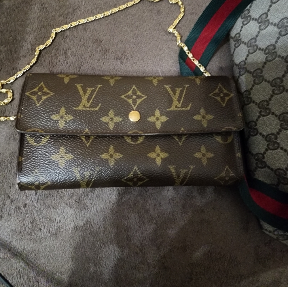 Louis vuitton wallet authentic 100%